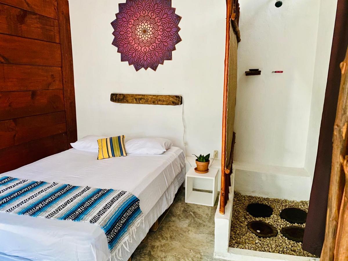 El Buho Bacalar Eco-Cabanas Hostal Экстерьер фото
