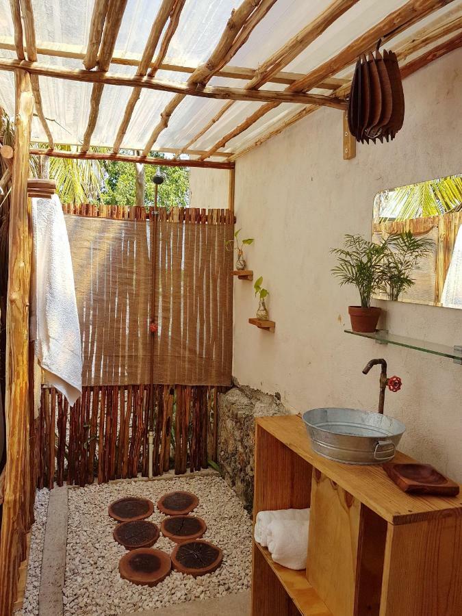 El Buho Bacalar Eco-Cabanas Hostal Экстерьер фото