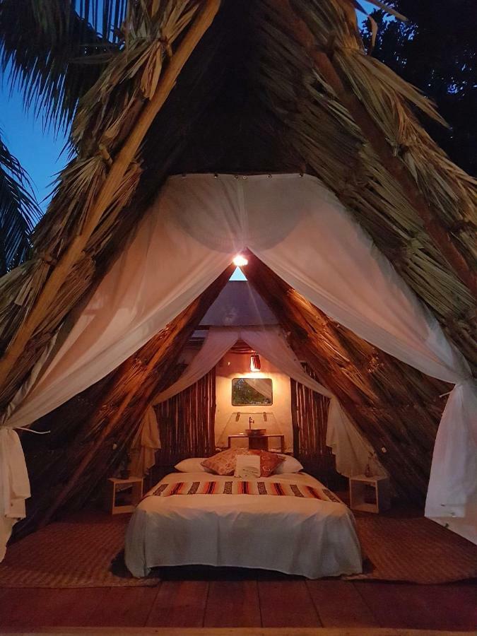 El Buho Bacalar Eco-Cabanas Hostal Экстерьер фото
